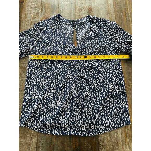 Banana Republic Womens Blouse Size Medium Open Back Business Casual - Picture 6 of 9